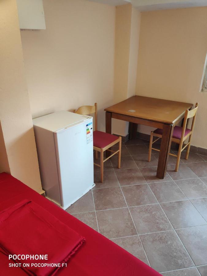Apartman Pavle 2 비르파자르 외부 사진