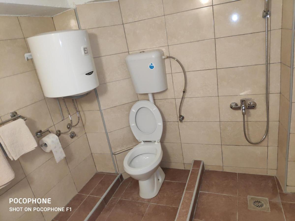 Apartman Pavle 2 비르파자르 외부 사진